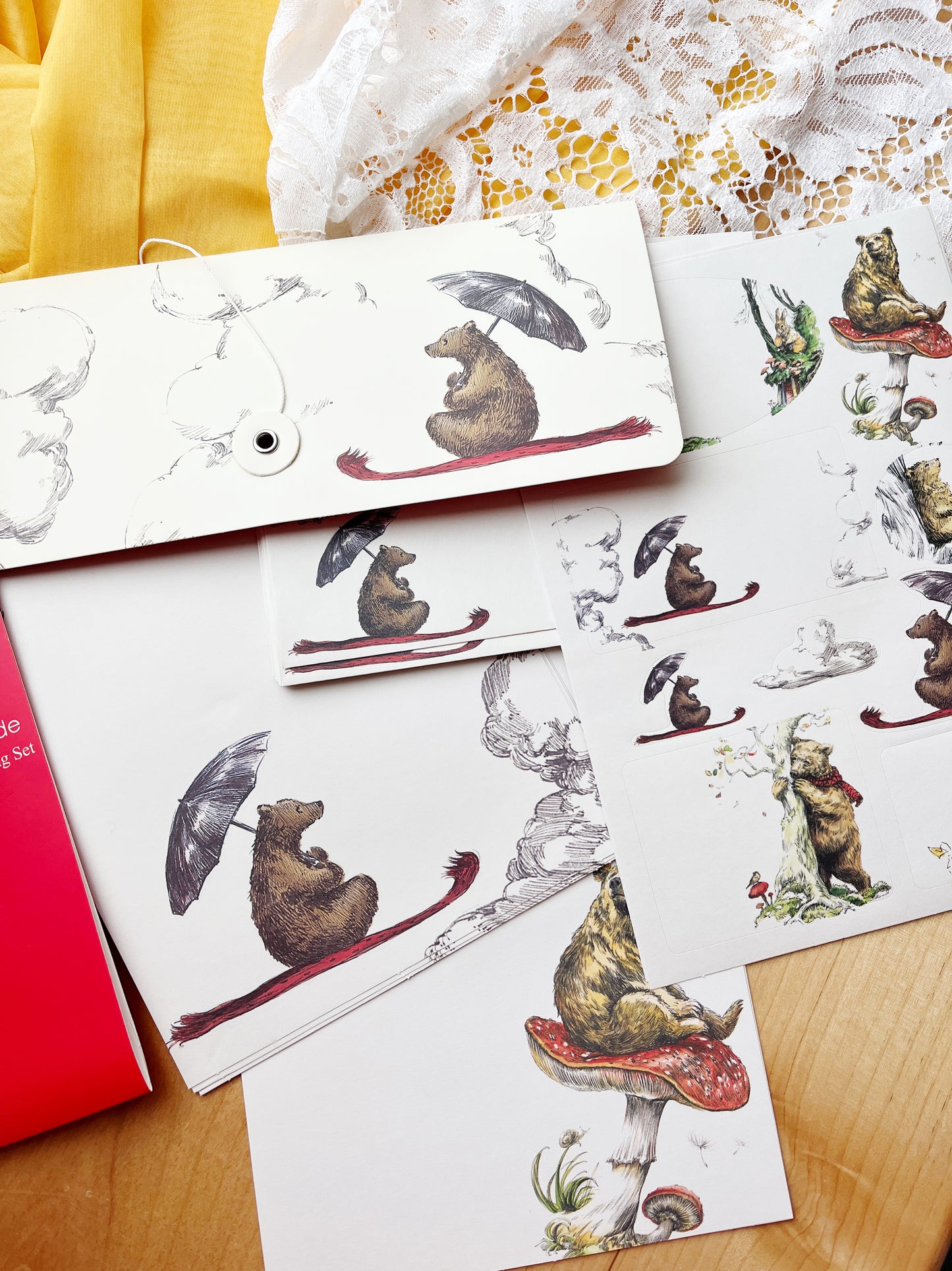 Roger La Borde Flying Antique Bear Letter Writing Set