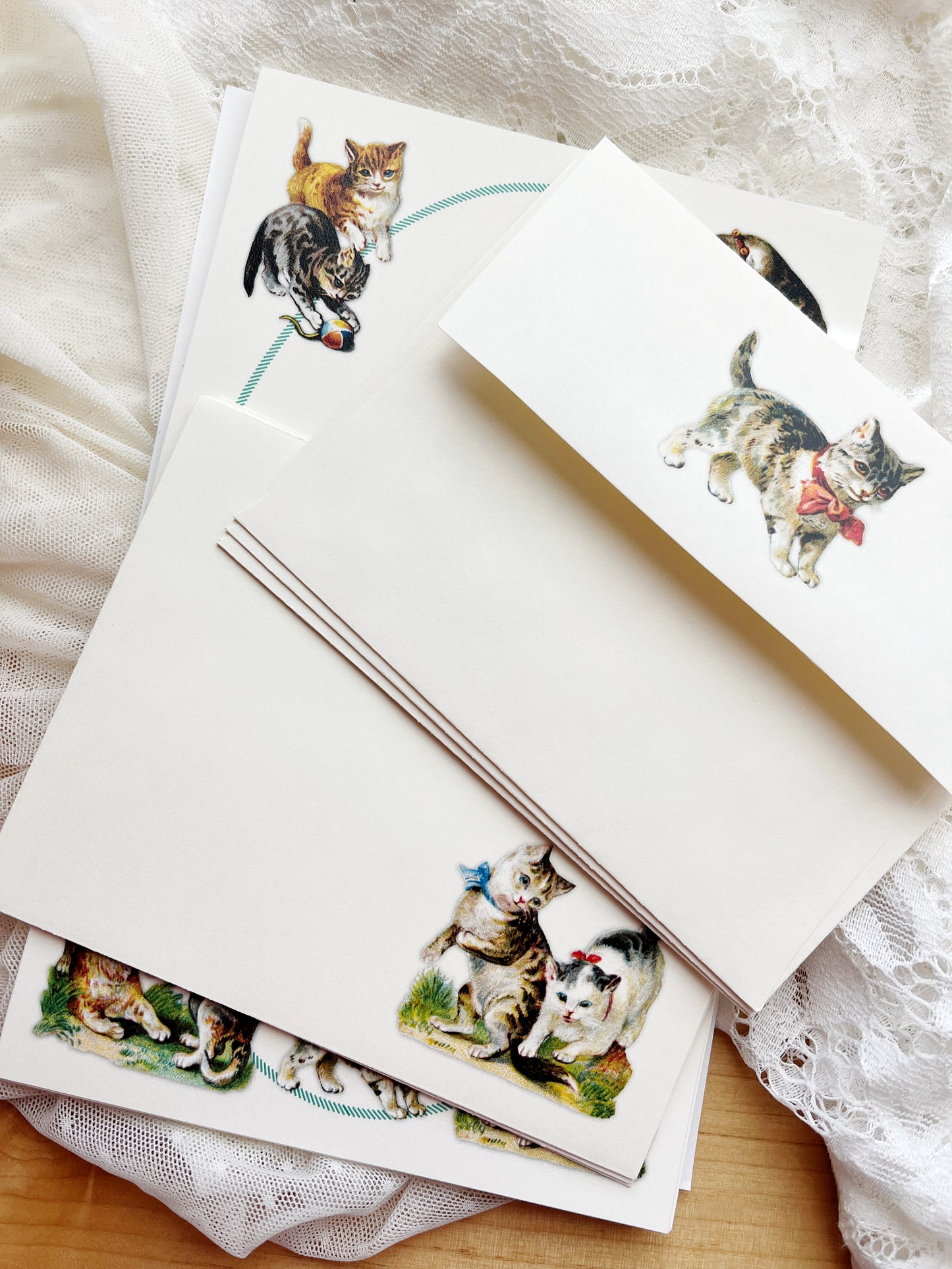 Vintage Themed Letter Writing Set
