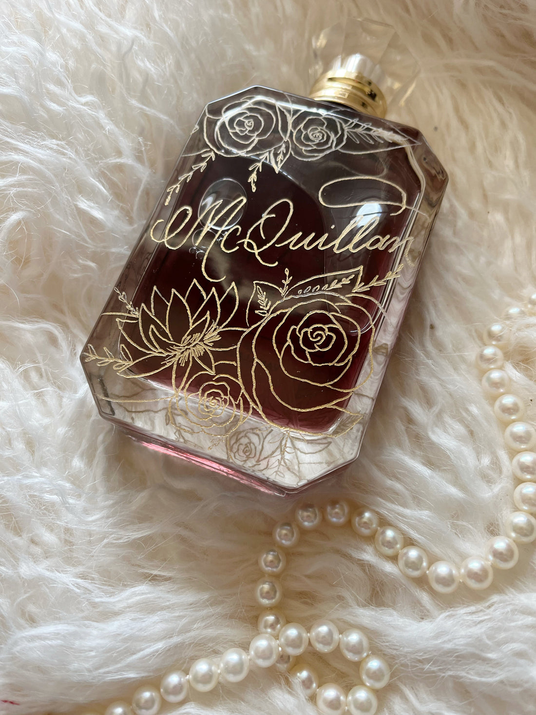 Custom Engraved Perfume Bottles: The Ultimate Personalized Luxury Gift